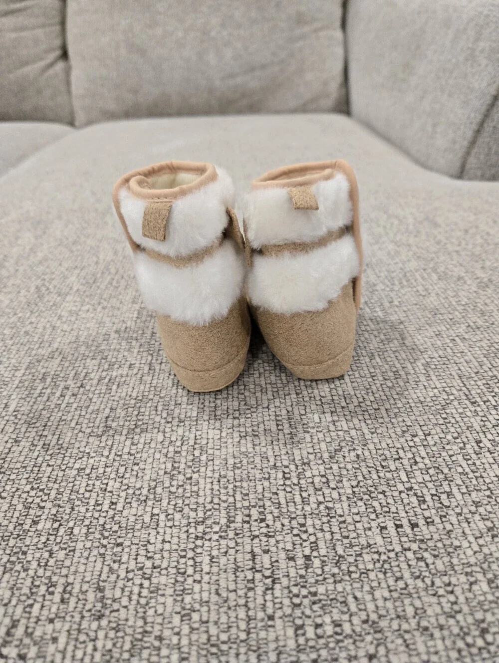 Girls Tan Faux-Shearling Bow Booties